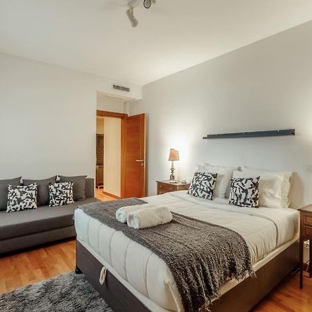 Charmoso Apartamento Sacavém Exterior photo